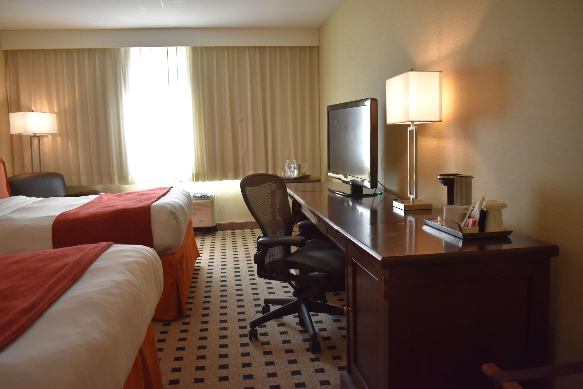 Penn Harris Hotel Harrisburg, Trademark By Wyndham 외부 사진